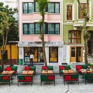 Tin Provincia di Istanbul